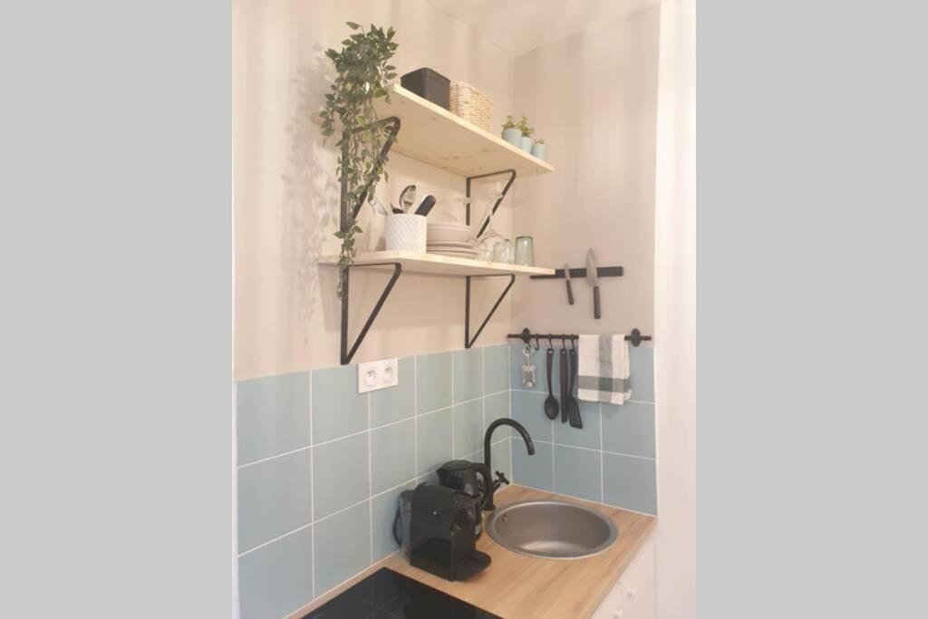 Home Sweet Home Pigalle Montmartre Jungle Παρίσι Εξωτερικό φωτογραφία